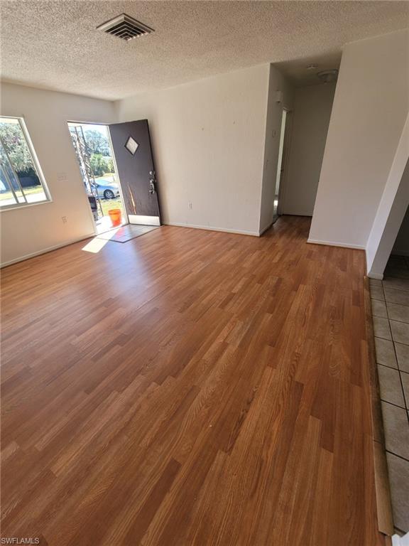 1112 Evanston St Property Photo 12
