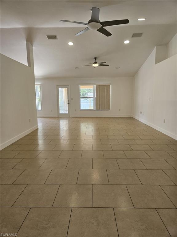 4109 Ne 21st Pl Property Photo 3
