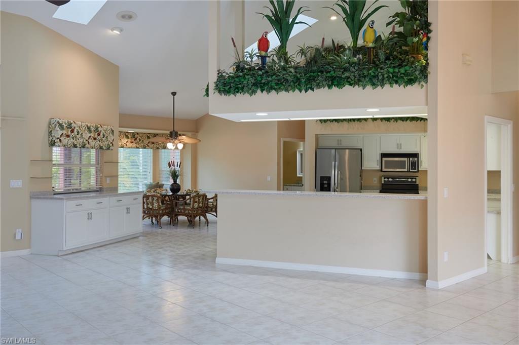 3667 Liberty Sq Property Photo 4