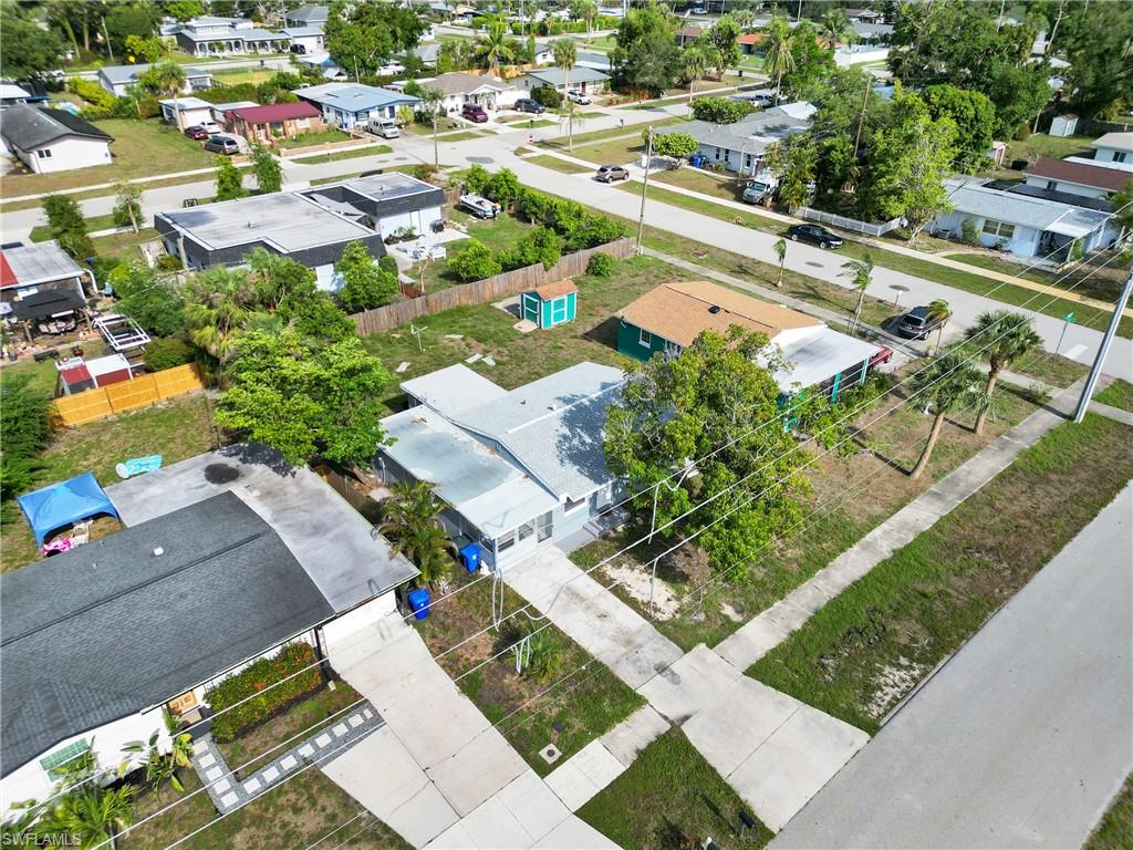 3847 Maxine St Property Photo 4