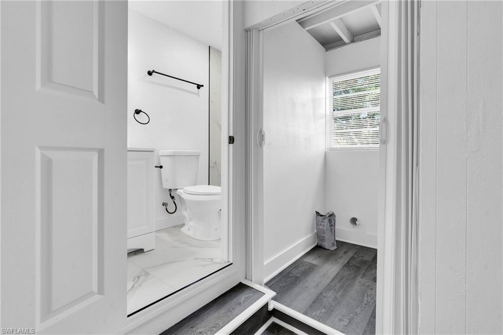 3847 Maxine St Property Photo 10