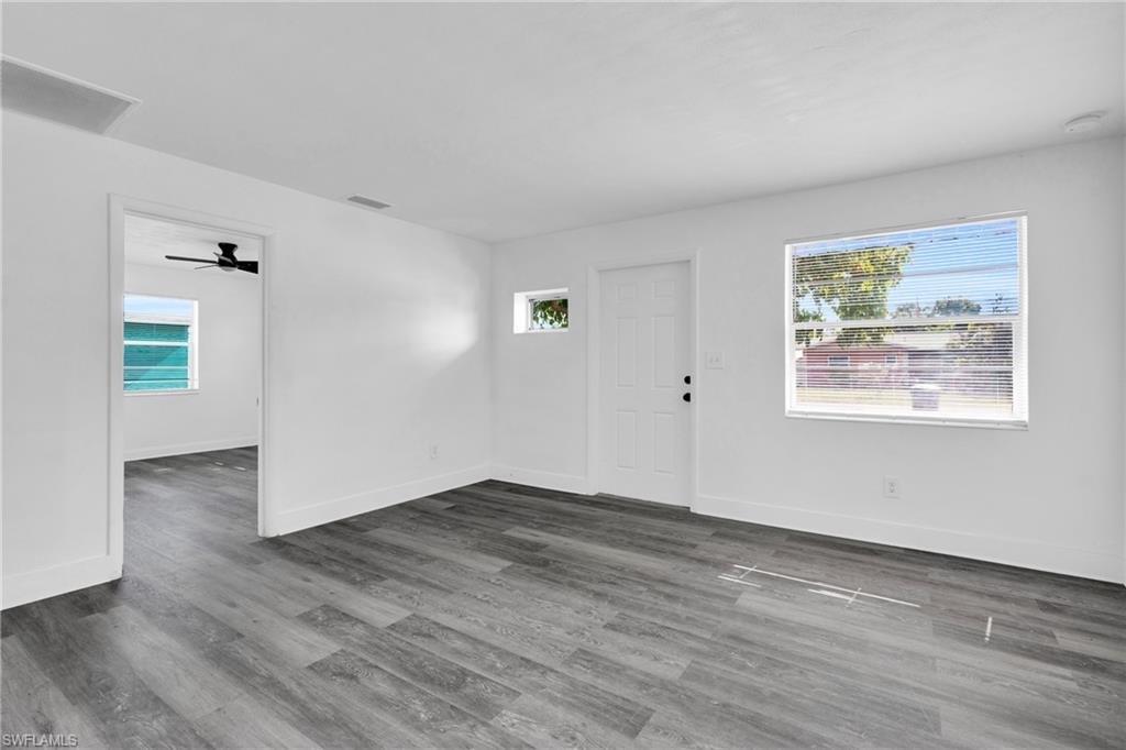 3847 Maxine St Property Photo 12