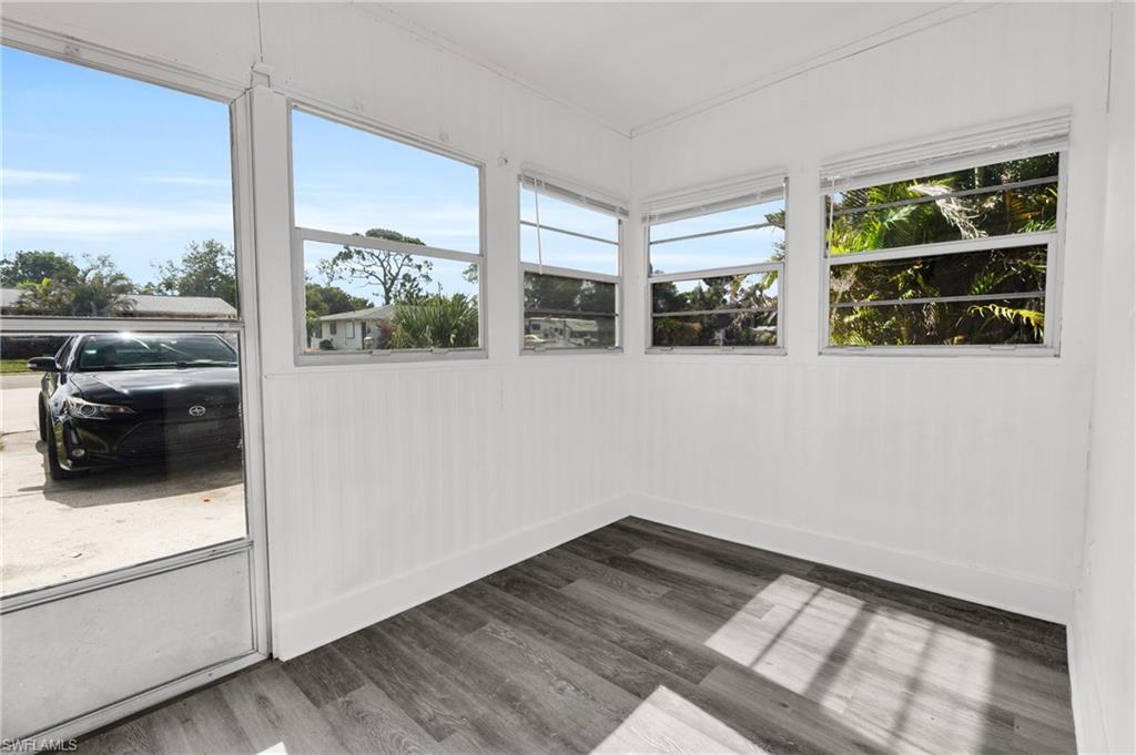 3847 Maxine St Property Photo 13
