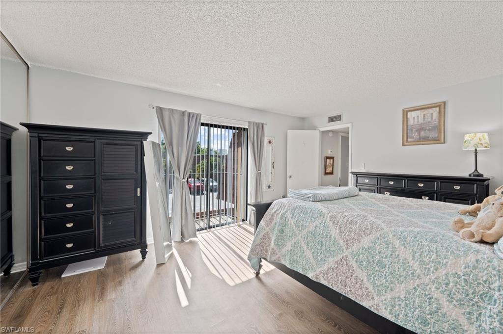5210 Cedarbend Dr # 4 Property Photo 18