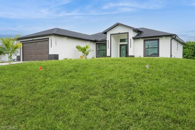 1603 Karen Ave S Property Photo 3