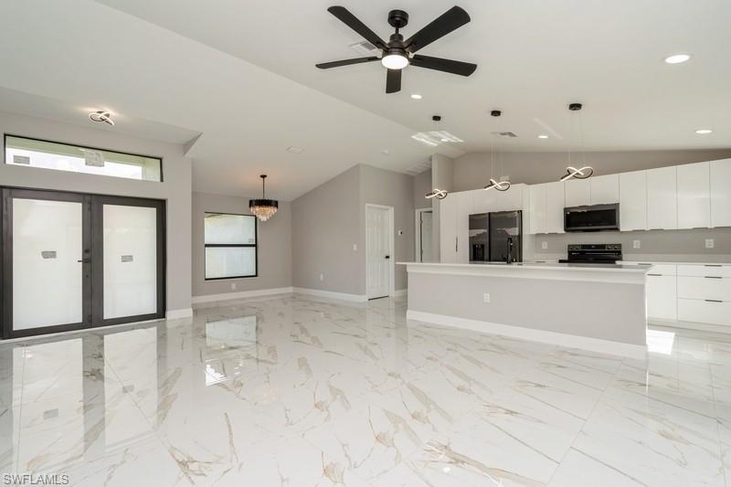 1603 Karen Ave S Property Photo 5