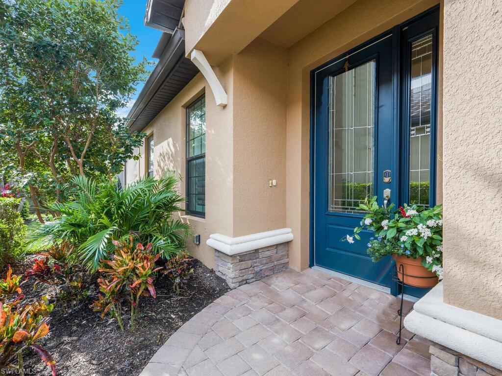8332 Lucello Ter N Property Photo 3