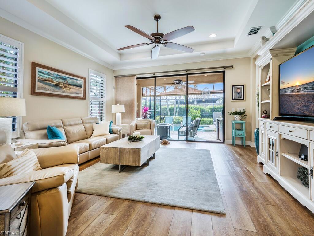 8332 Lucello Ter N Property Photo 5