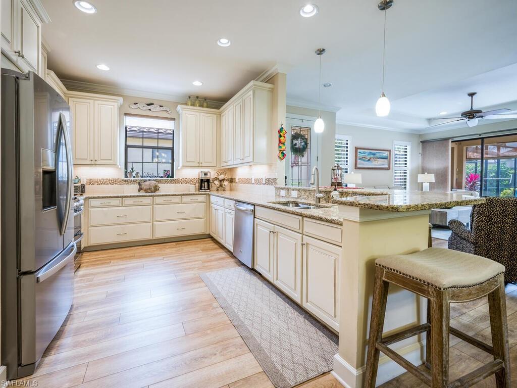 8332 Lucello Ter N Property Photo 8