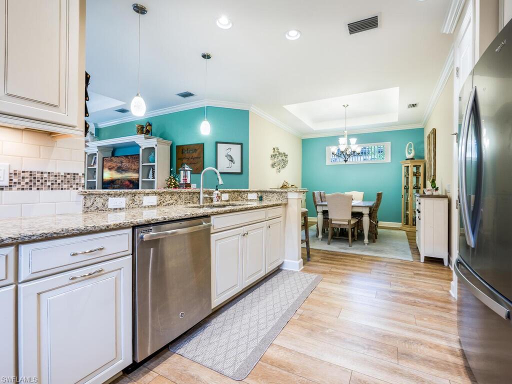 8332 Lucello Ter N Property Photo 10