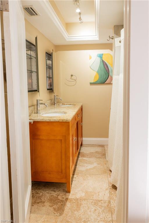 1313 Sw 16th Ter 101 Property Photo 4