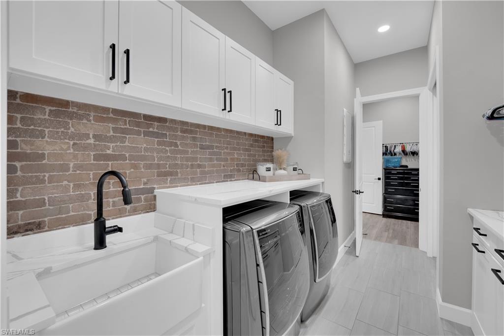 20150 Millrun Dr Property Photo 38