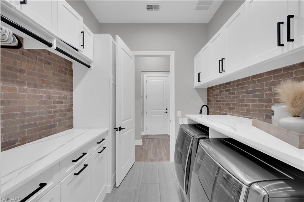 20150 Millrun Dr Property Photo 39