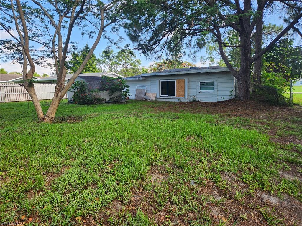 2206 Wyandotte Ave Property Photo 4