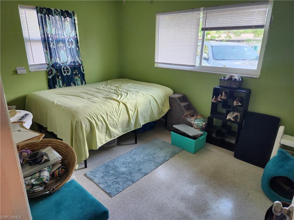 2206 Wyandotte Ave Property Photo 13