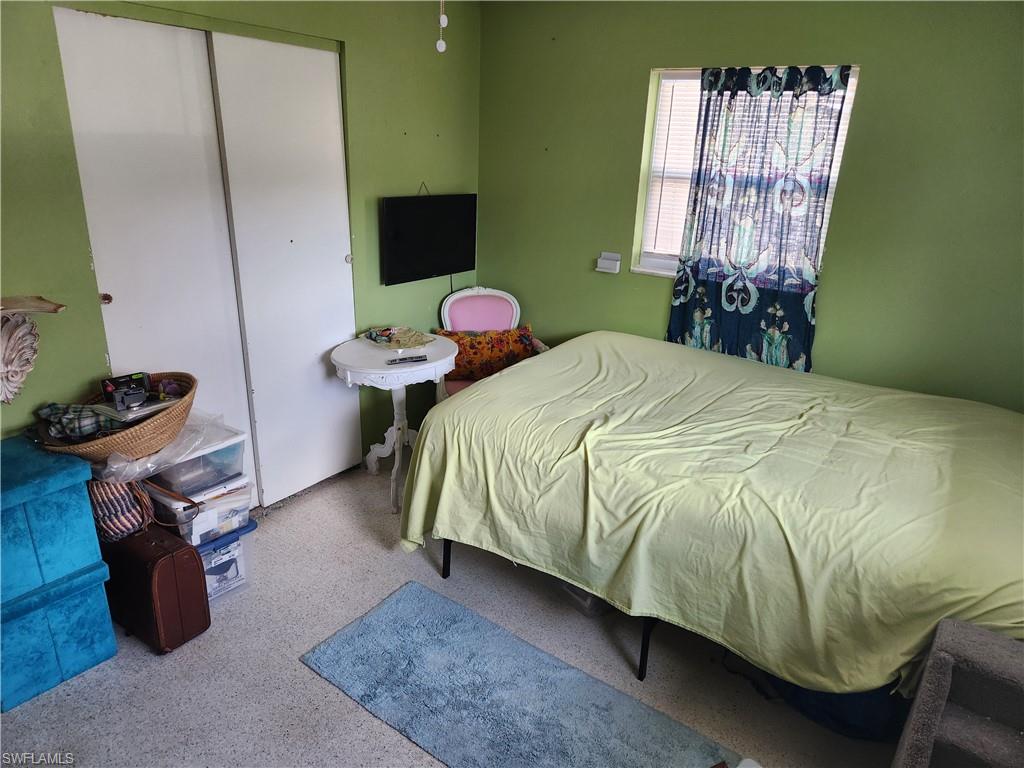 2206 Wyandotte Ave Property Photo 14