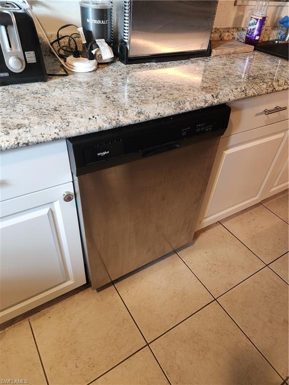 2206 Wyandotte Ave Property Photo 21