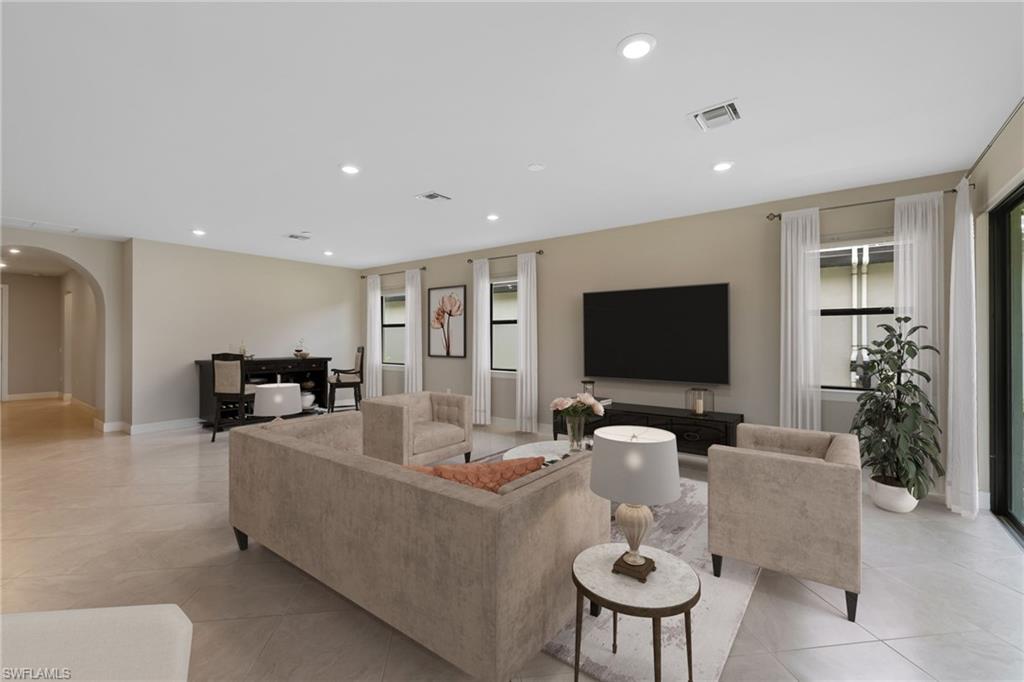 17021 Ashcomb Way Property Photo 3