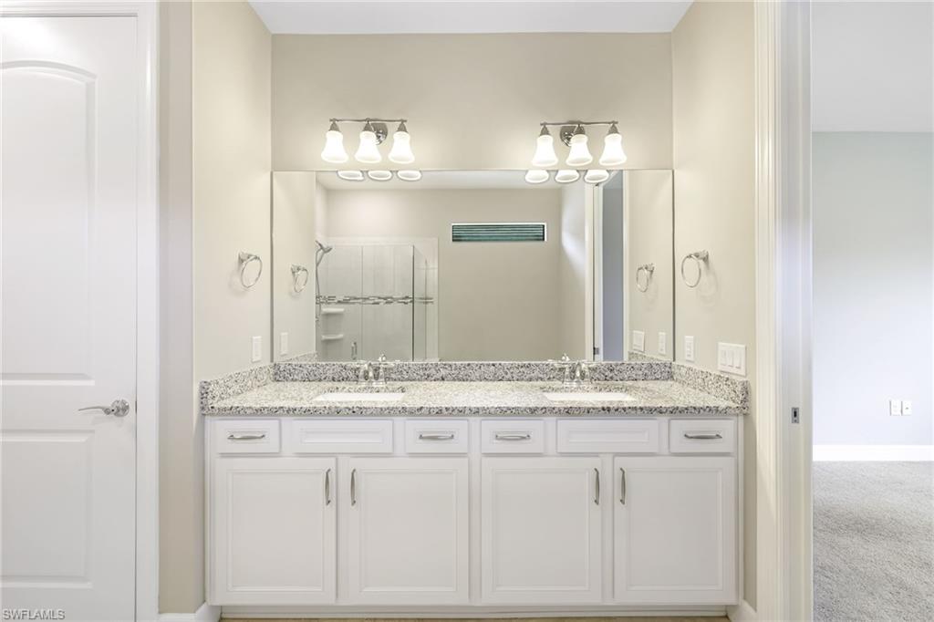 17021 Ashcomb Way Property Photo 12