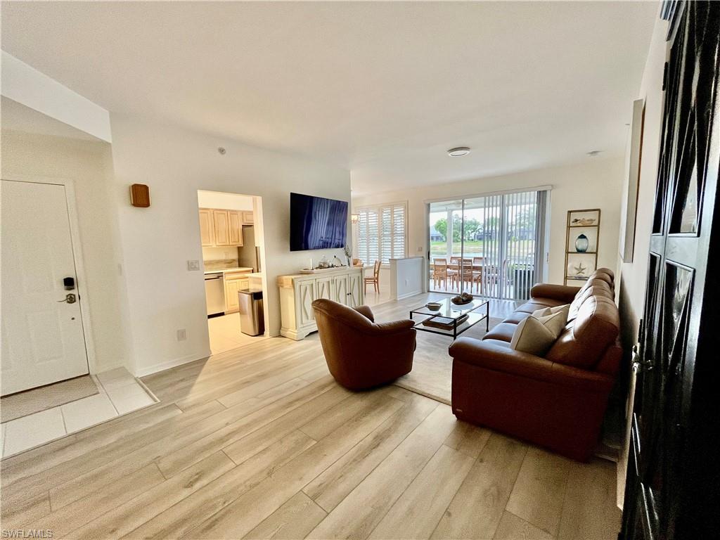 24748 Lakemont Cove Ln # 101 Property Photo 6