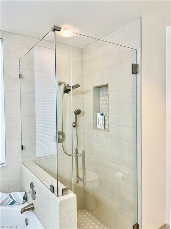 24748 Lakemont Cove Ln # 101 Property Photo 31