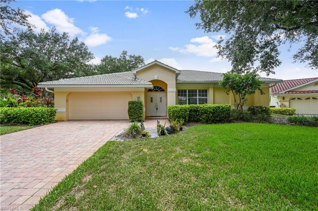 11810 Woodshire Cir Property Photo 2