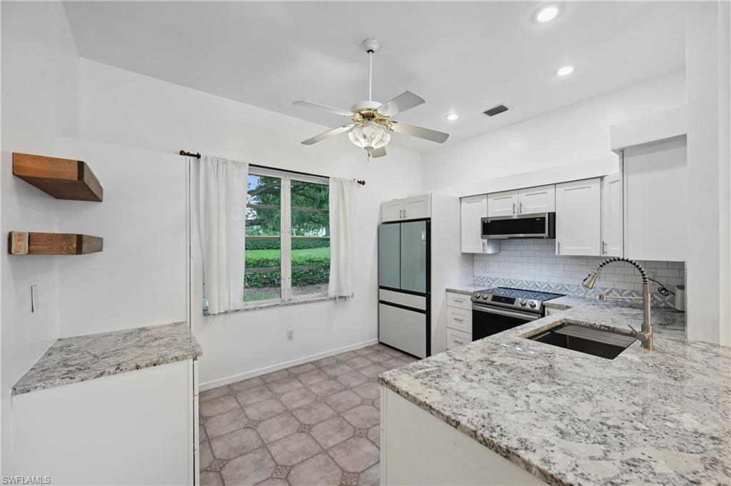 11810 Woodshire Cir Property Photo 20