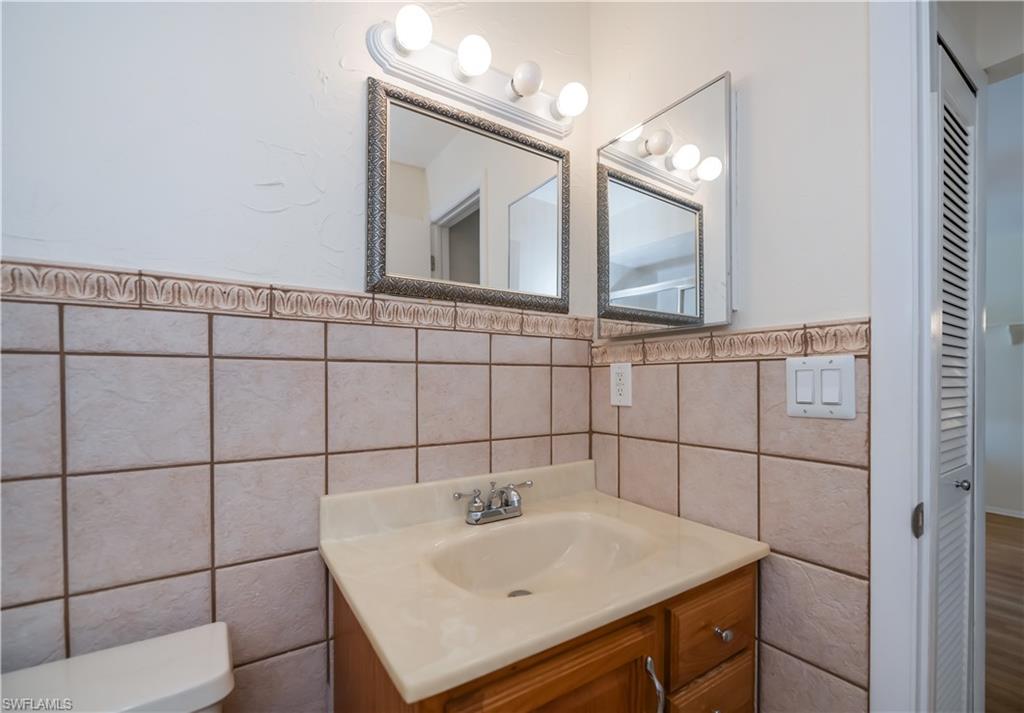 1100 Pondella Rd # 514 Property Photo 34