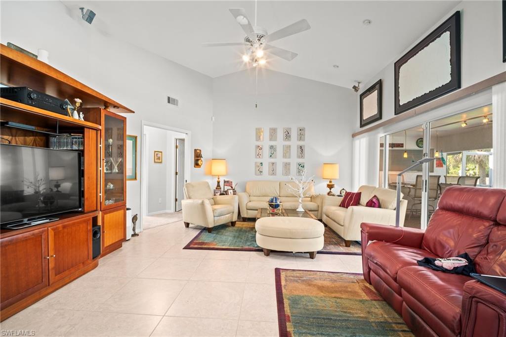 4226 Yarmouth Ct Property Photo 10