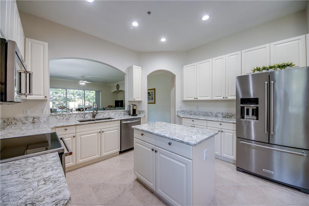 5912 Tarpon Gardens Cir # 201 Property Photo 7