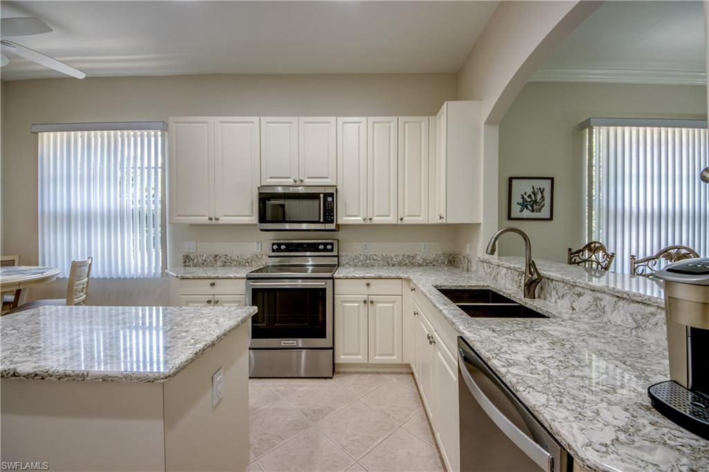 5912 Tarpon Gardens Cir # 201 Property Photo 9
