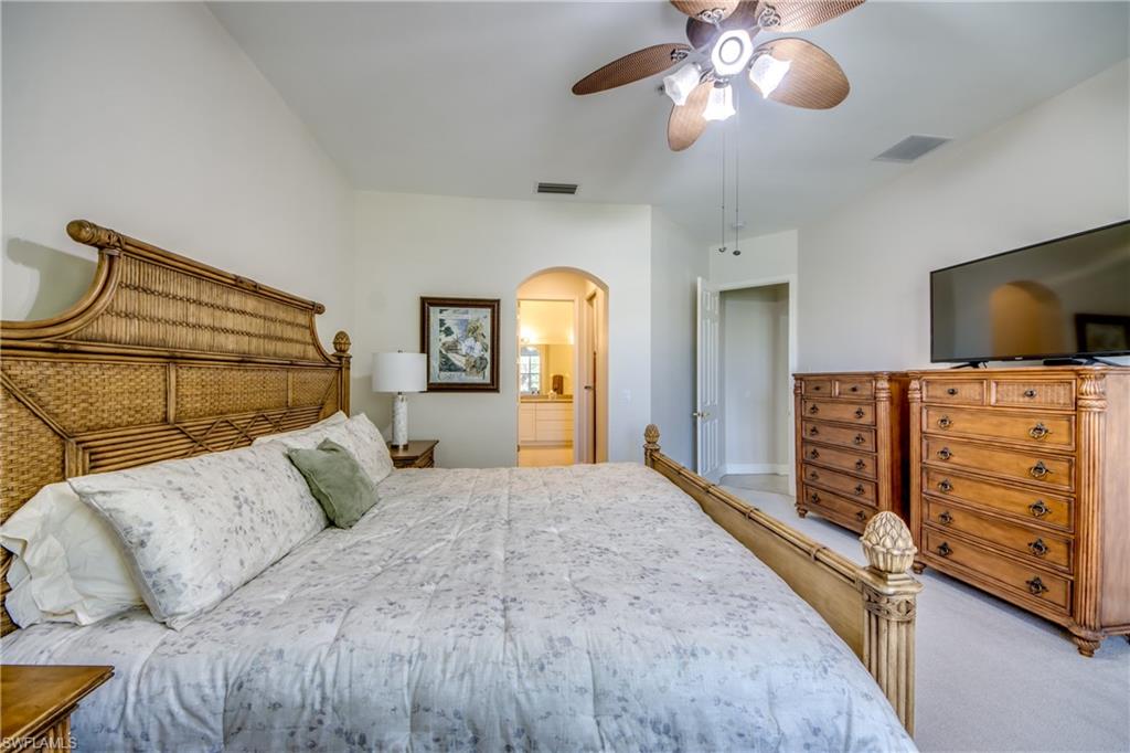 5912 Tarpon Gardens Cir # 201 Property Photo 19