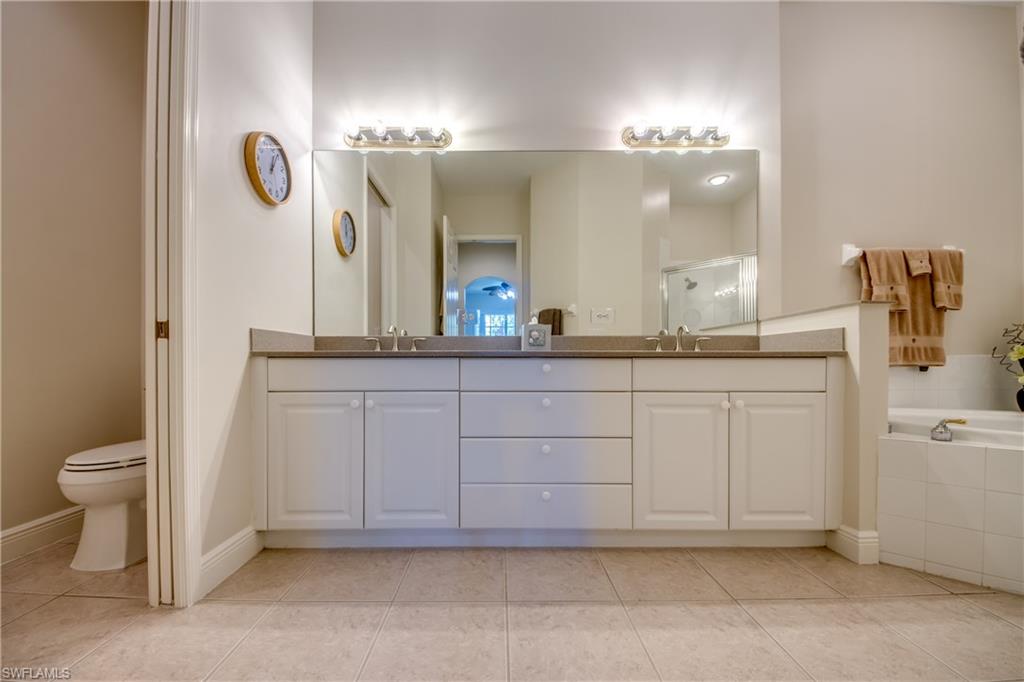 5912 Tarpon Gardens Cir # 201 Property Photo 20