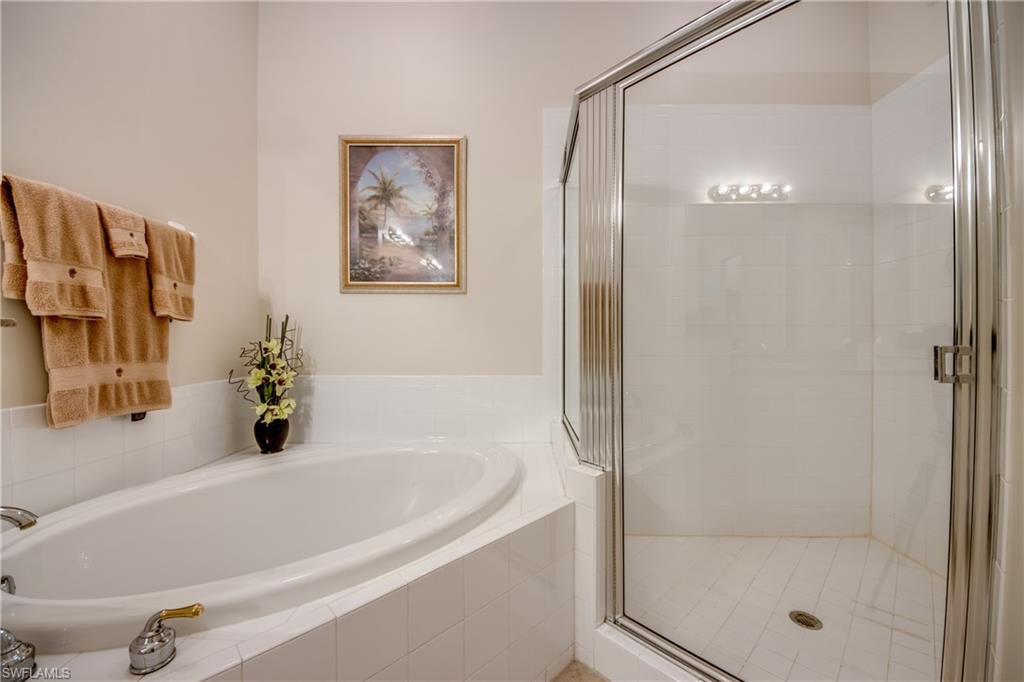 5912 Tarpon Gardens Cir # 201 Property Photo 22