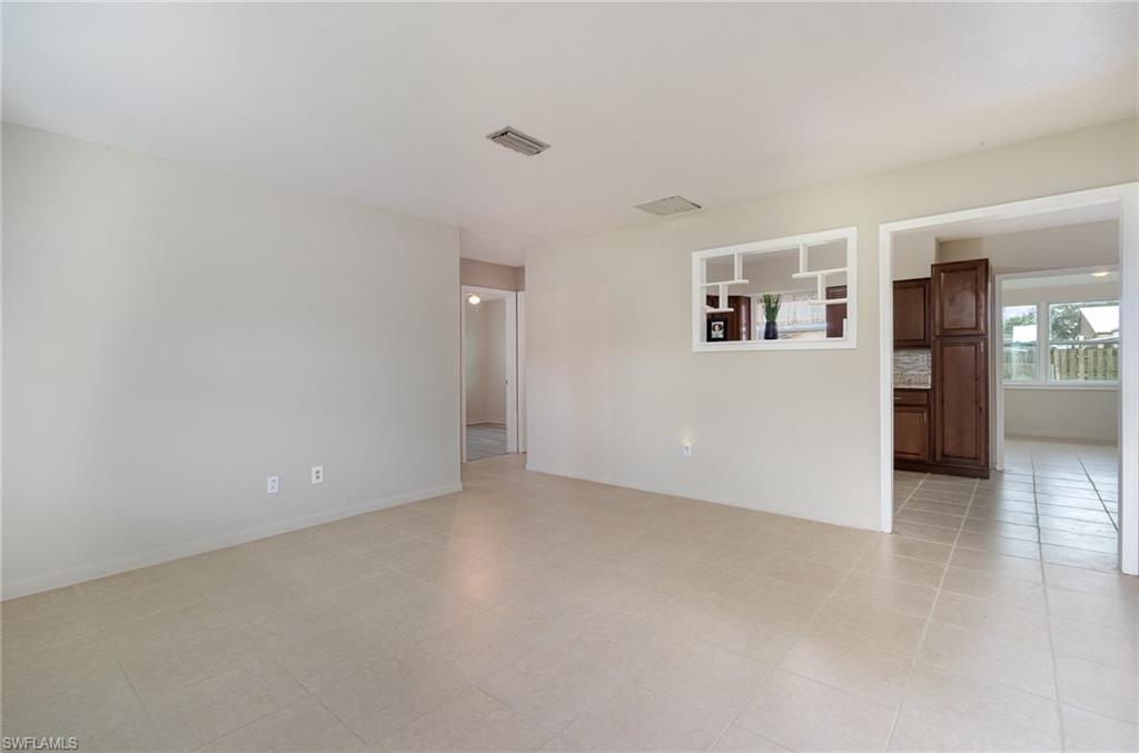 12937 Fourth St Property Photo 4