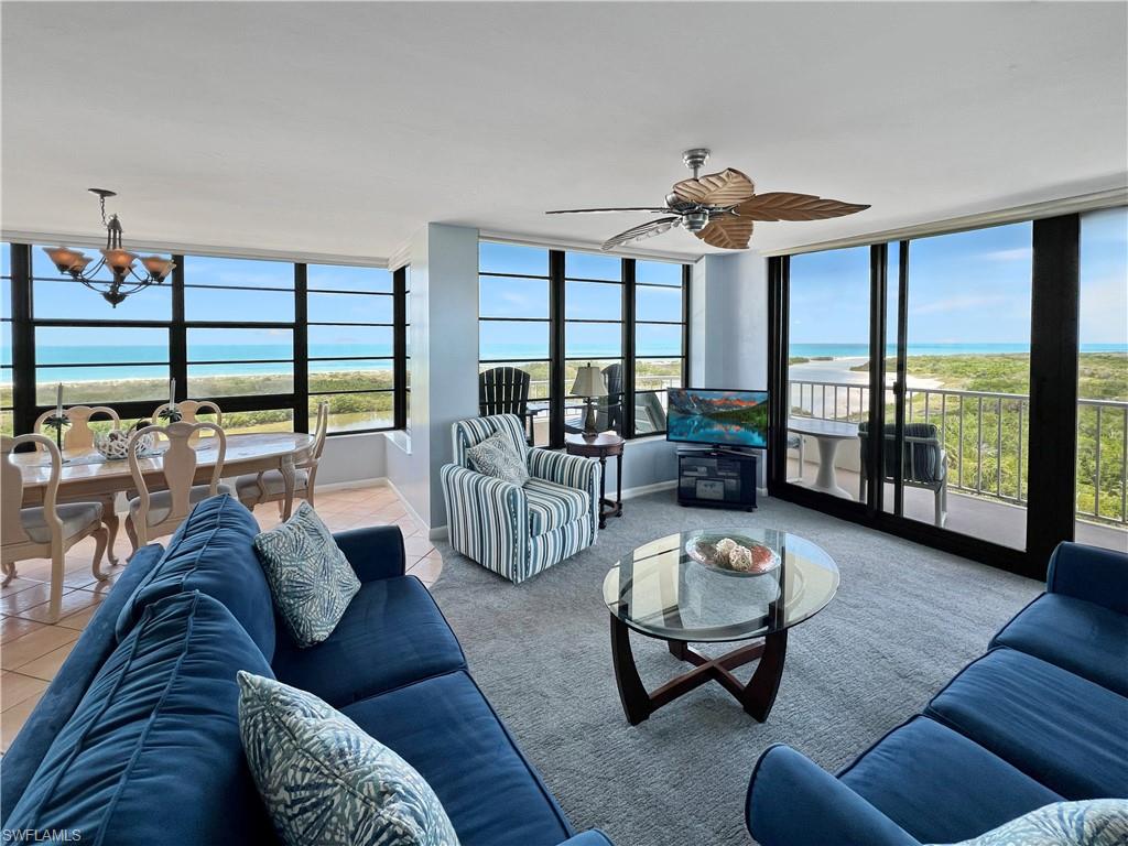 440 Seaview Ct # 1012 Property Photo 6