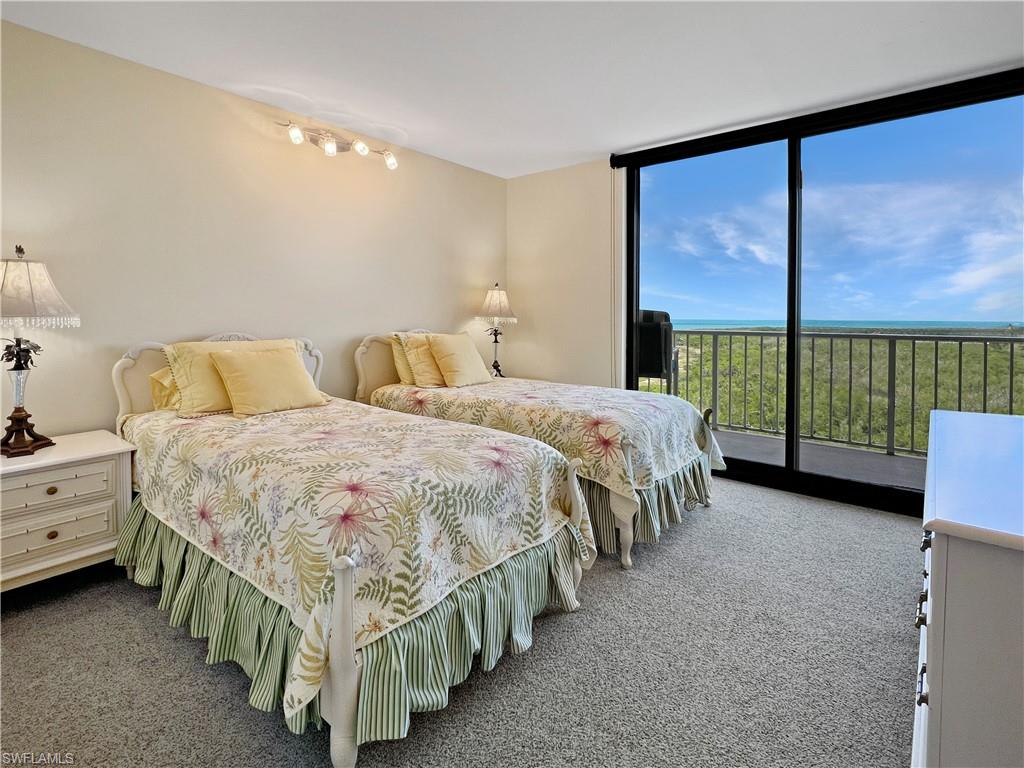 440 Seaview Ct # 1012 Property Photo 18