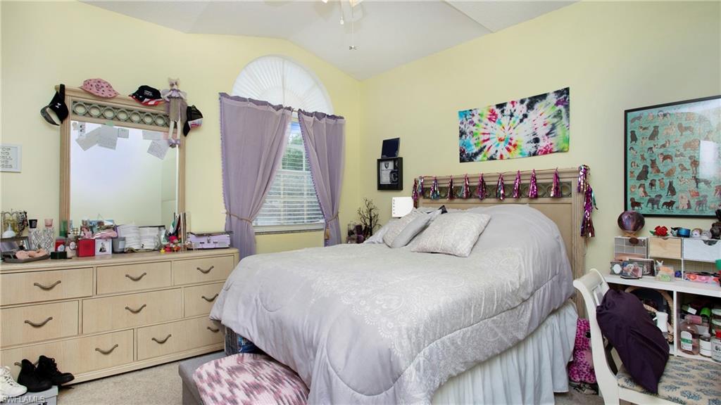 96 Silver Oaks Cir # 202 Property Photo 16