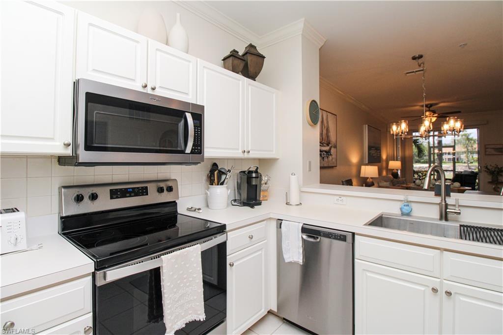 8217 Parkstone Pl # 102 Property Photo 21