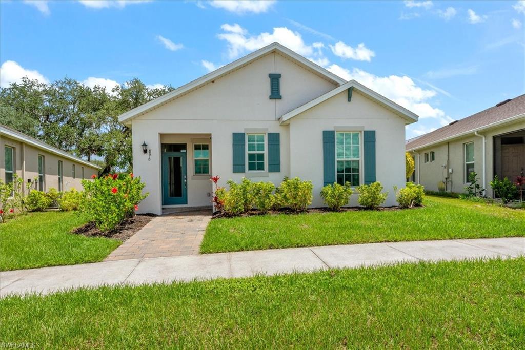 896 Friendship CIR