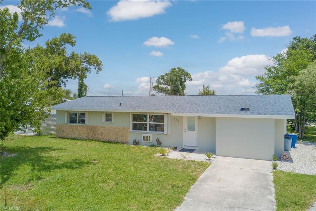 372 Park Lane DR Property Photo 1