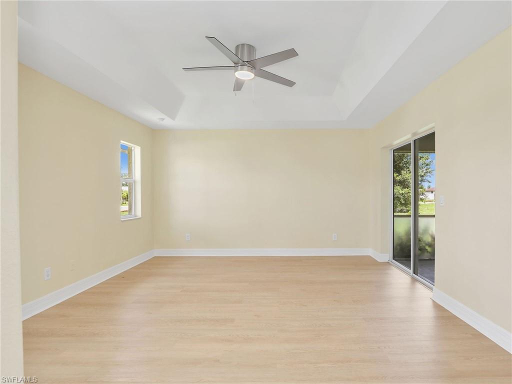 305 16th Pl Property Photo 13