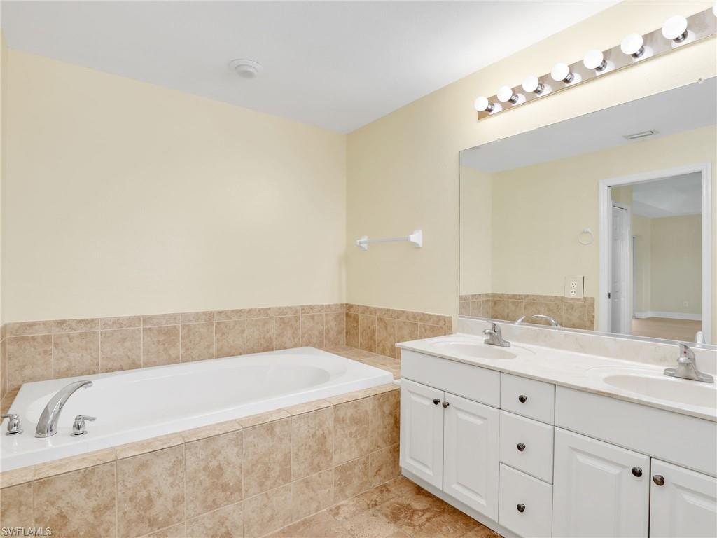 305 16th Pl Property Photo 16