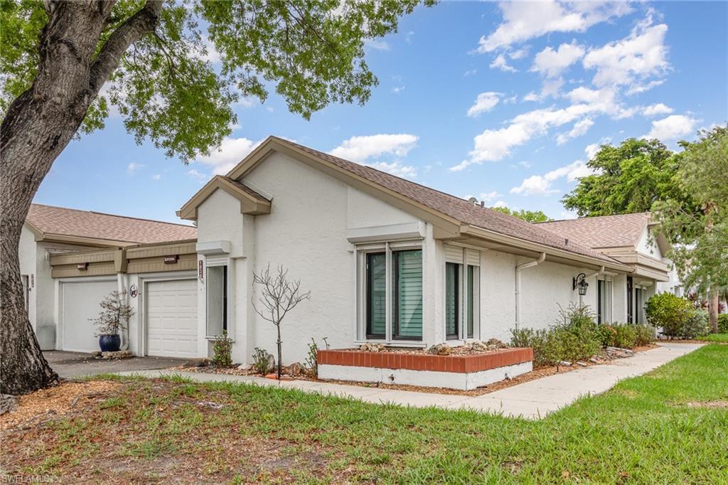 1836 Pine Glade Cir Property Photo 3