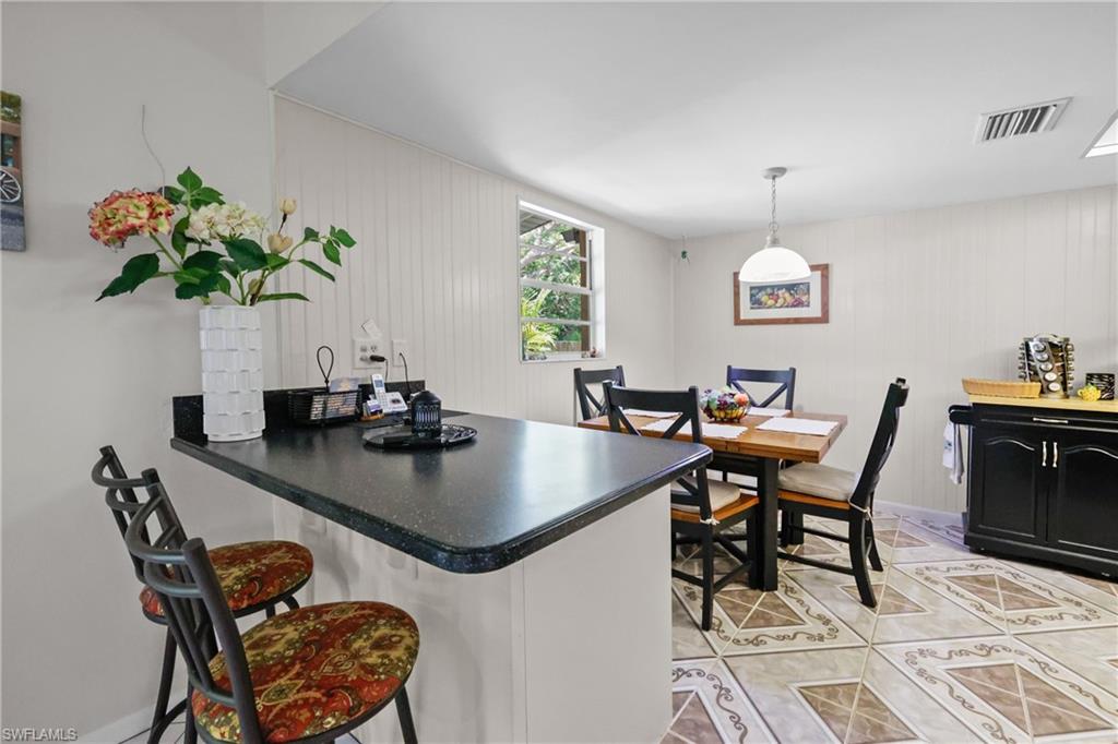 17317 Oriole Rd Property Photo 8