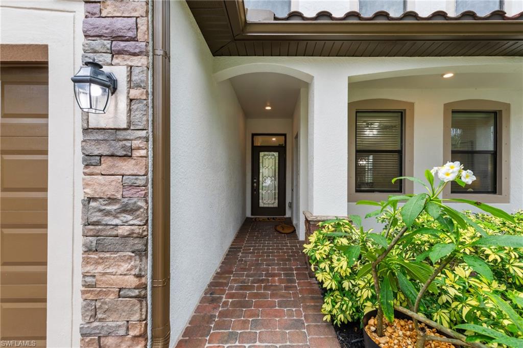 10996 Cherry Laurel Dr Property Photo 4