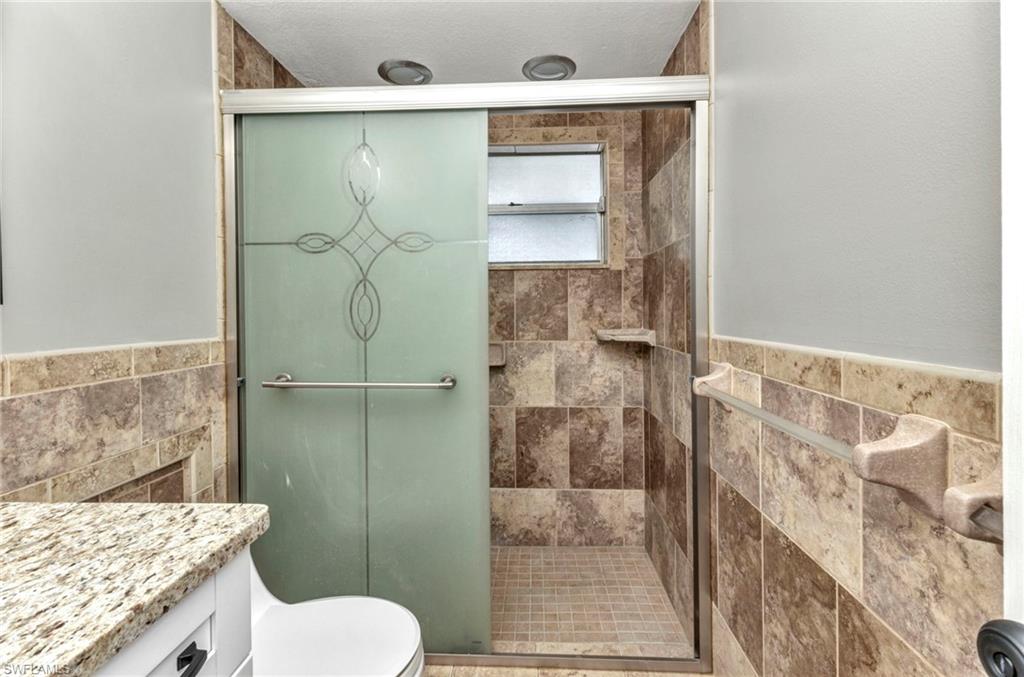 3400 Allapatchee Dr Property Photo 34