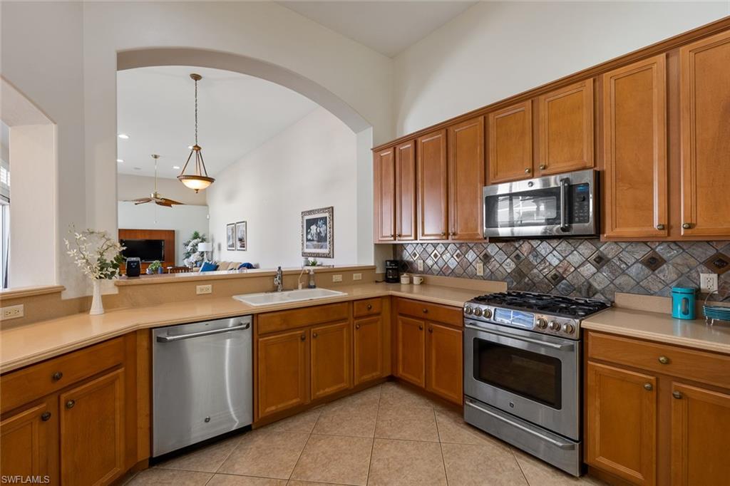 1757 Tarpon Bay Dr S # 57 Property Photo 8