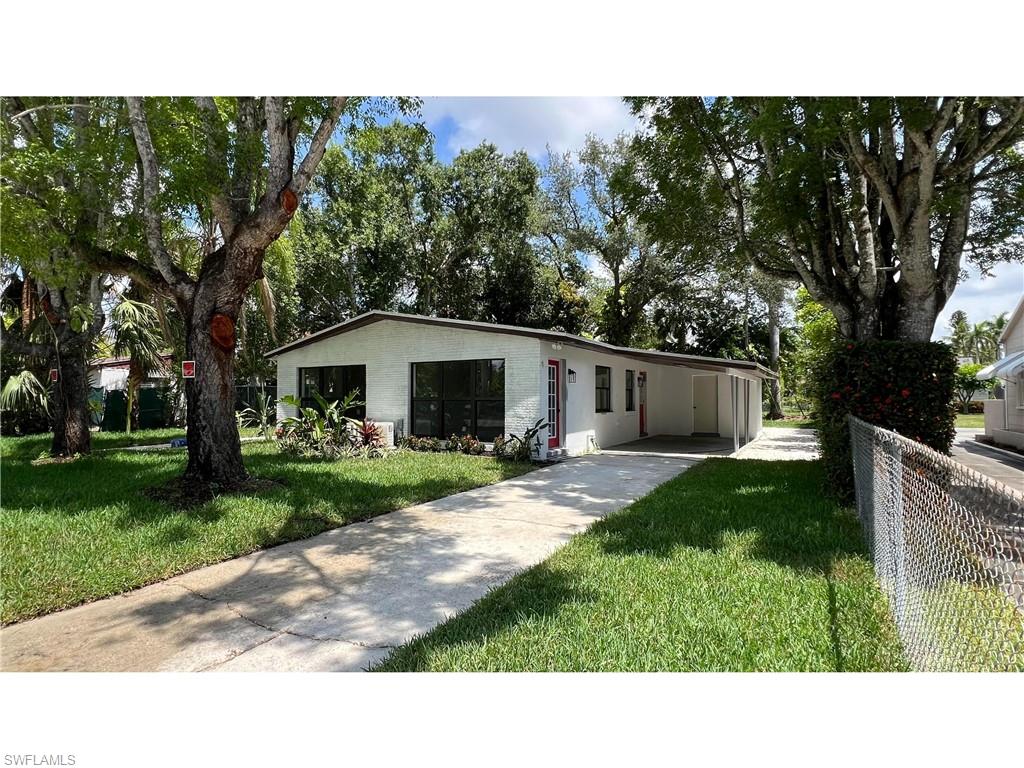 2615/2617 Michigan Ave Property Photo 1
