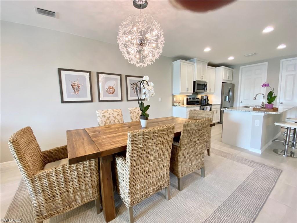 14827 Edgewater Cir Property Photo 12